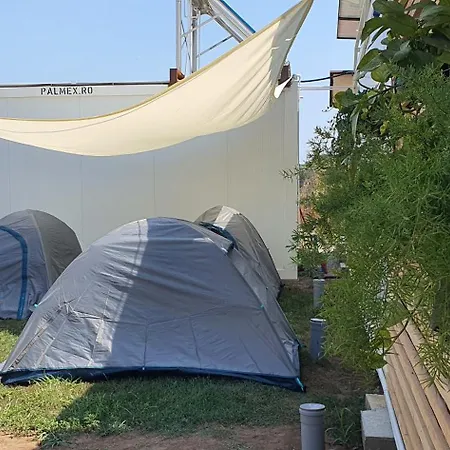 Free People Vama Veche